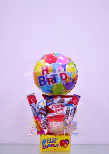 Cajita amarilla Feliz Cumple con dulces y globo mediano globos colores Happy Birthday